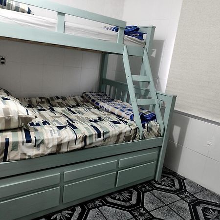 Vitoria Hostel 과룰류스 외부 사진