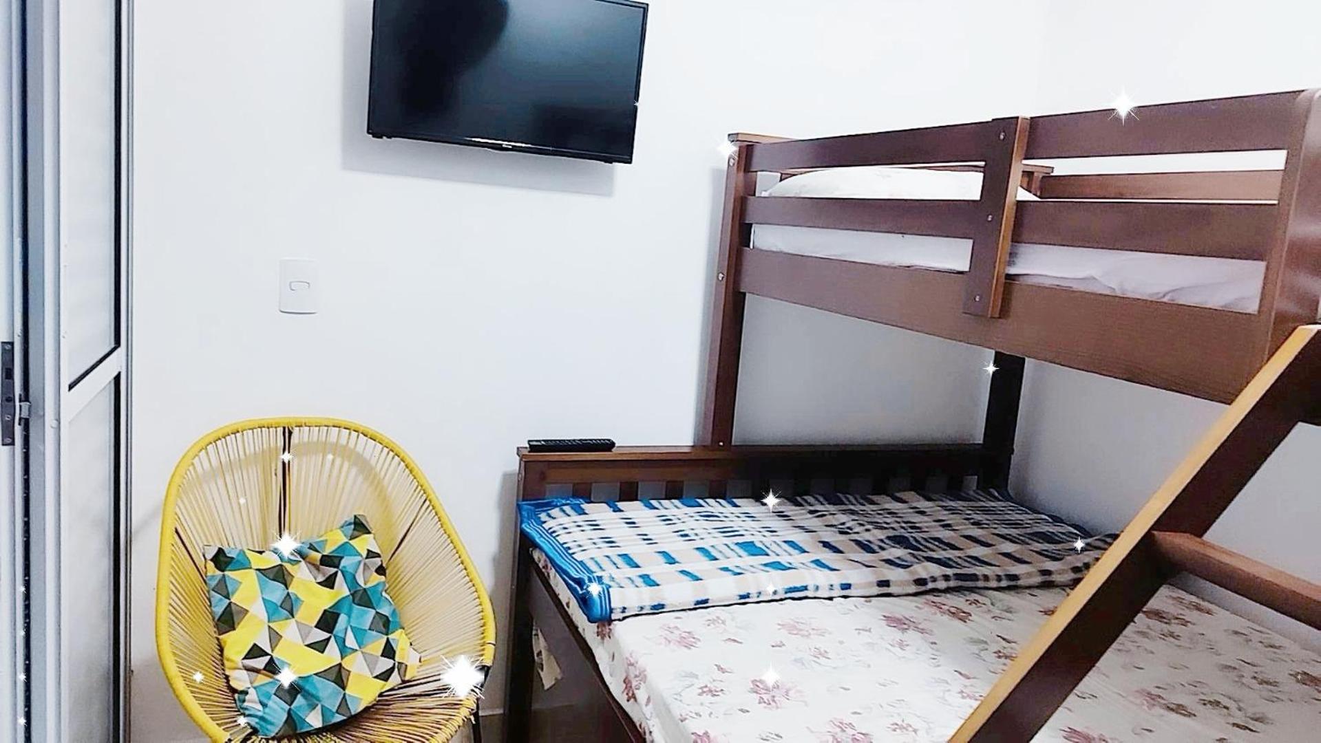 Vitoria Hostel 과룰류스 외부 사진