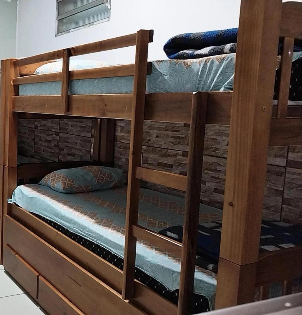 Vitoria Hostel 과룰류스 외부 사진