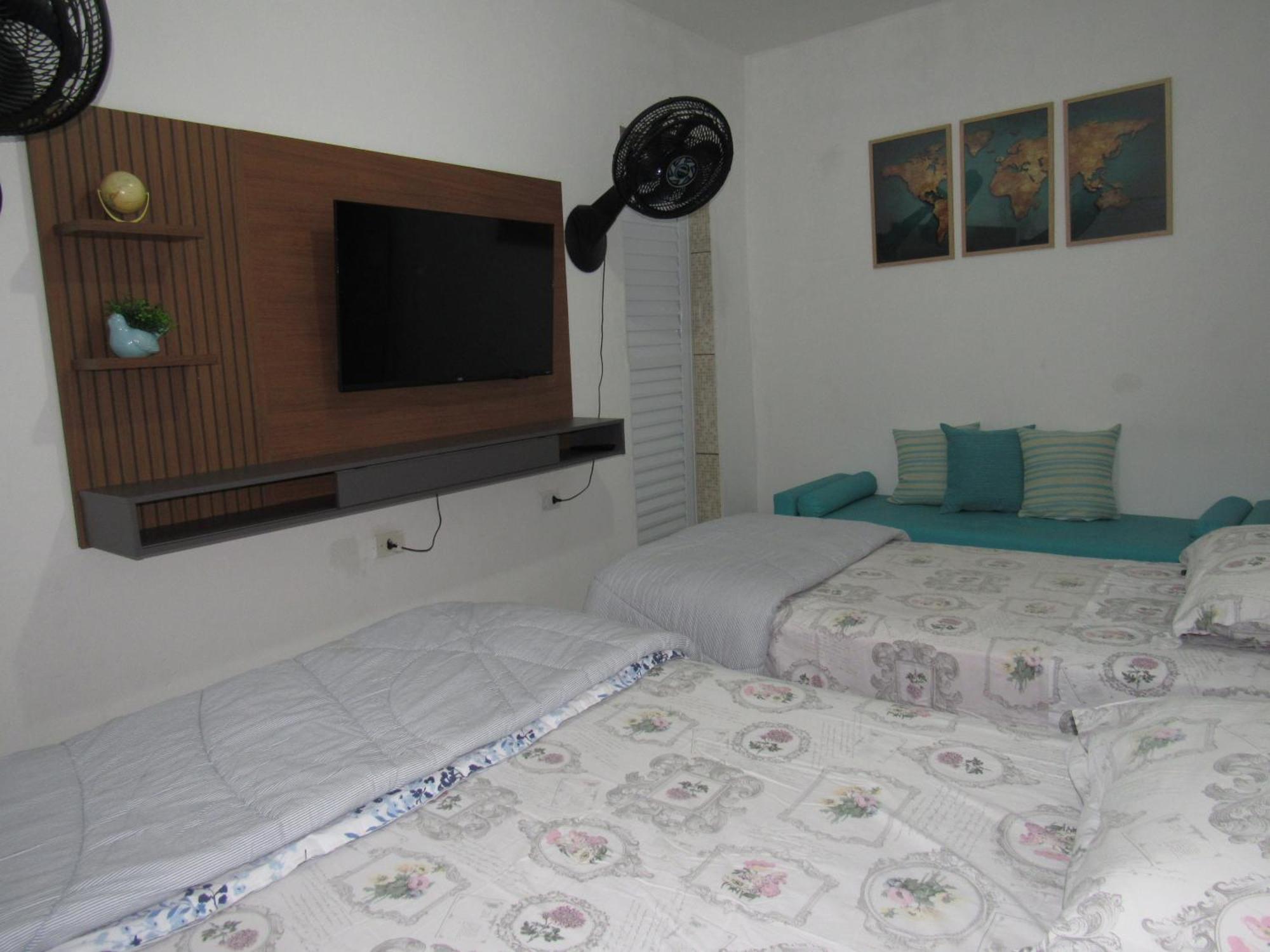 Vitoria Hostel 과룰류스 외부 사진
