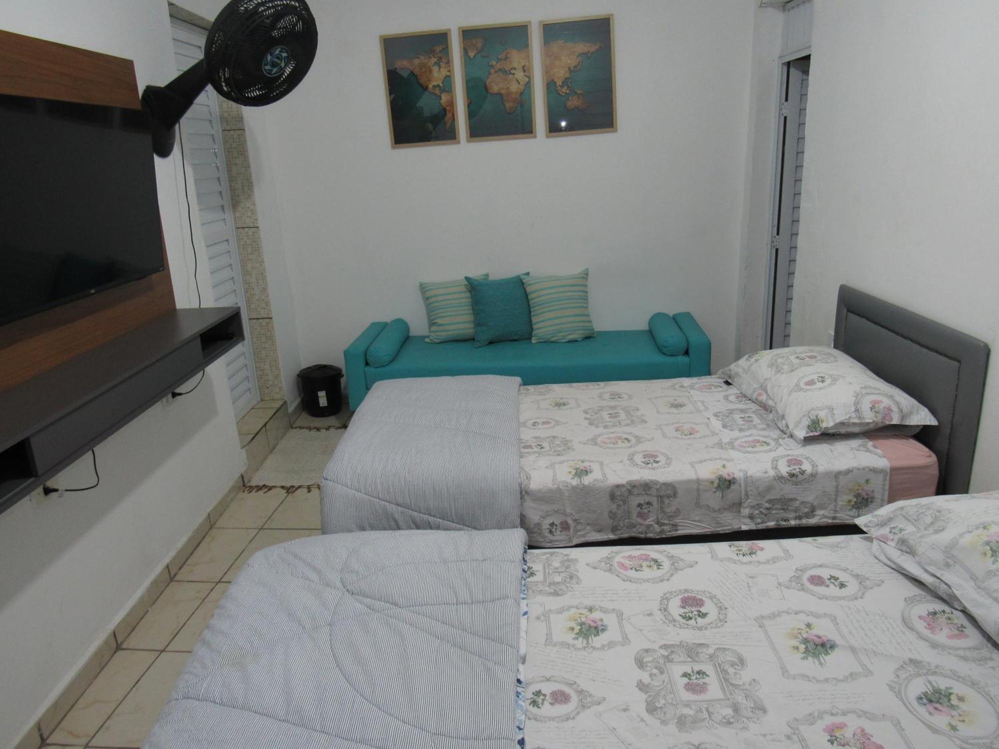 Vitoria Hostel 과룰류스 외부 사진