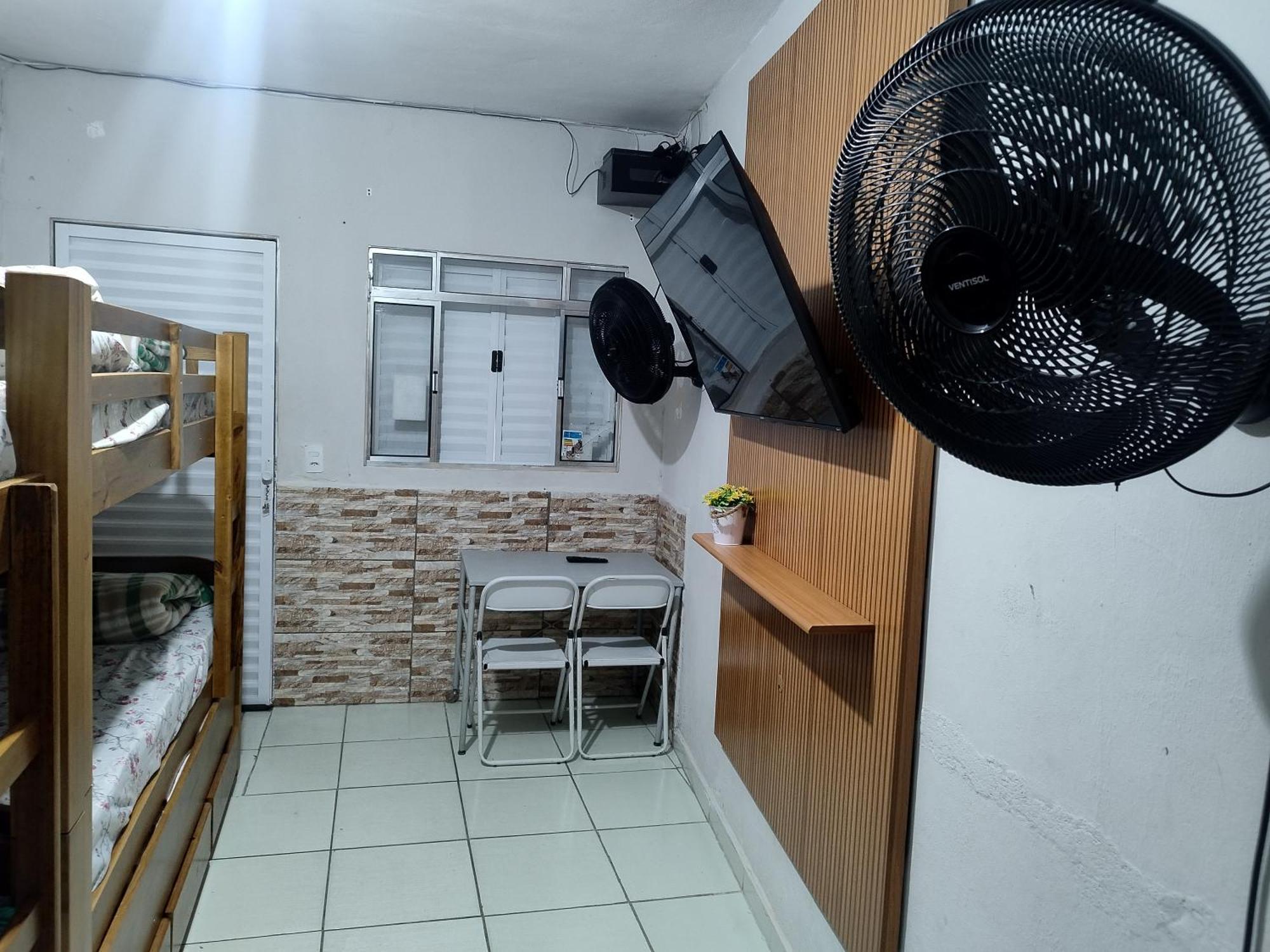 Vitoria Hostel 과룰류스 외부 사진